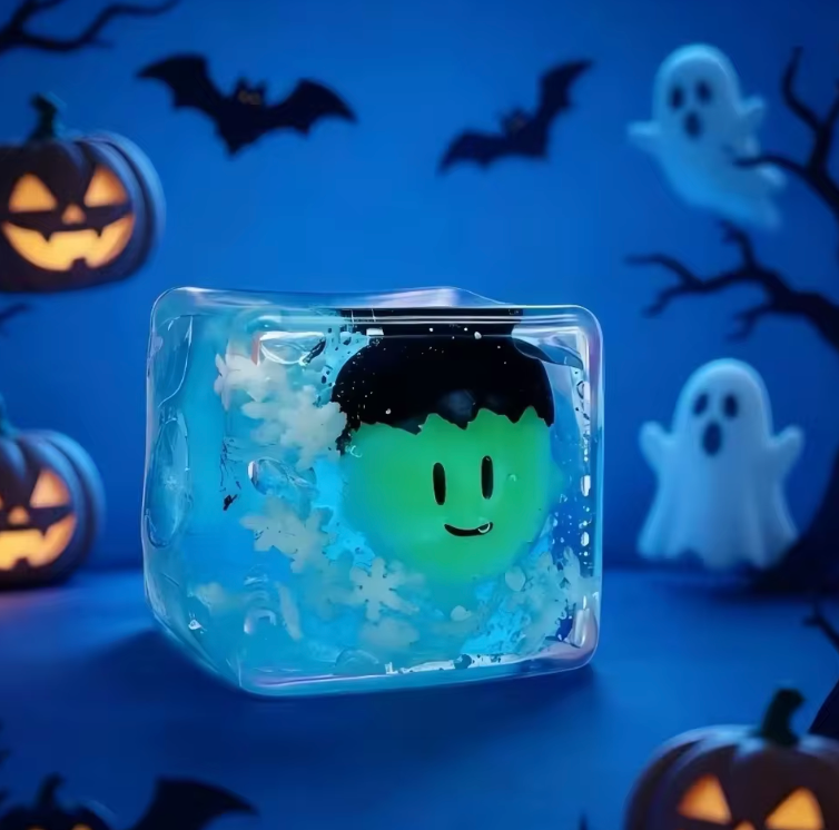 Mooshie Spooky Cube