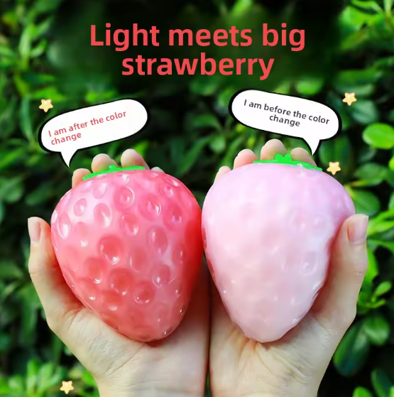 Mooshie Color Changing Strawberry